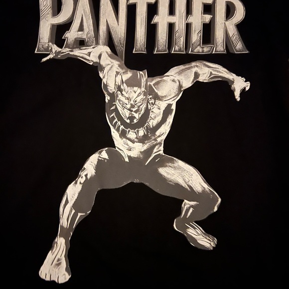 NWOT MED MENS/UNISEX BLACK PANTHER T’CHALLA GRAPHIC TEE - Picture 2 of 6